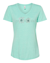 Load image into Gallery viewer, Rhinestone Turtle V-Neck
